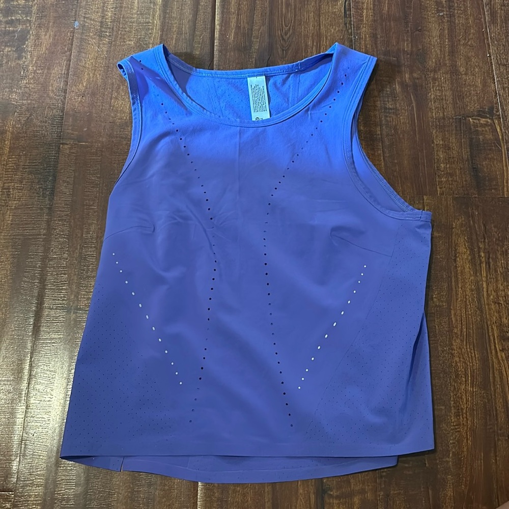Lululemon purple tank top